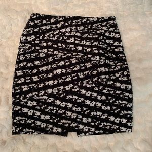 White House Black Market black and white Flower Skirt